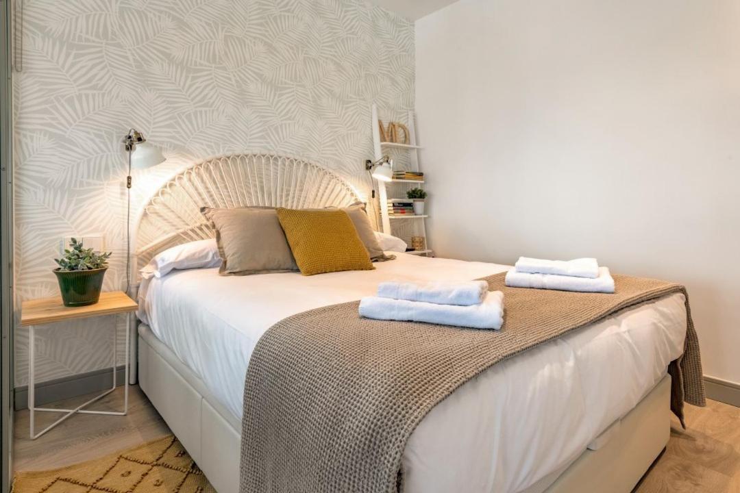 2 Bedrooms 1 Bathroom Furnished - Justicia - Incredible Views - Mintystay Мадрид Экстерьер фото